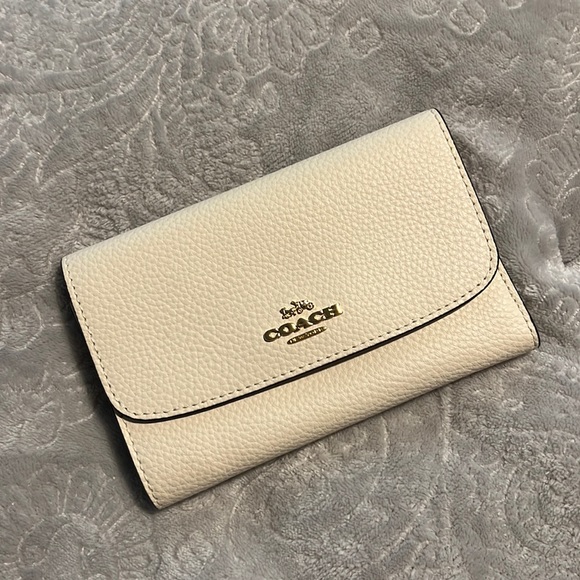 Sold Coach wallet - Picture 1 of 14